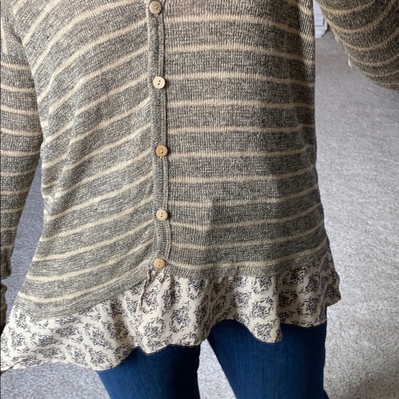 Everleigh Tulla Skirted Cardigan - Picture 2 of 10